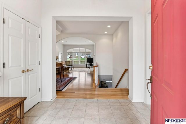 3245 N 159 Street, Omaha, NE 68116