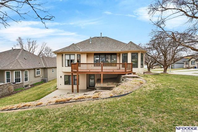 3245 N 159 Street, Omaha, NE 68116