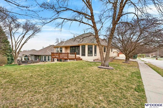 3245 N 159 Street, Omaha, NE 68116