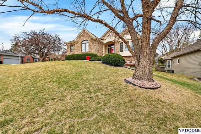 3245 N 159 Street, Omaha, NE 68116