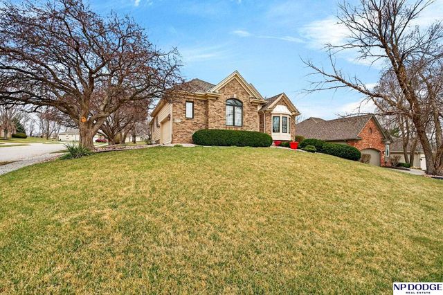 3245 N 159 Street, Omaha, NE 68116