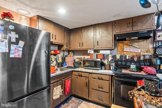 6036 CANTER LN, Sharpsburg, MD 21782