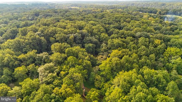 6036 CANTER LN, Sharpsburg, MD 21782