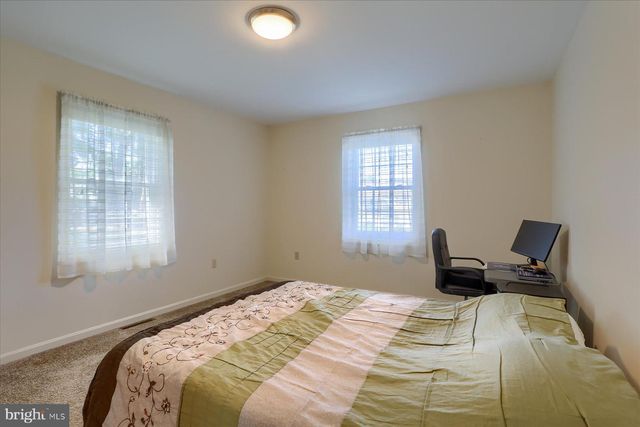 25 DARTMOUTH ST, Harrisburg, PA 17109