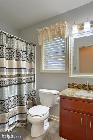 25 DARTMOUTH ST, Harrisburg, PA 17109