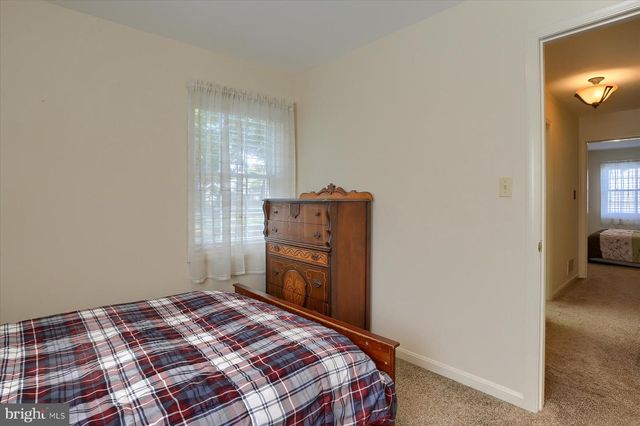 25 DARTMOUTH ST, Harrisburg, PA 17109
