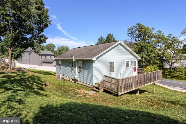 25 DARTMOUTH ST, Harrisburg, PA 17109