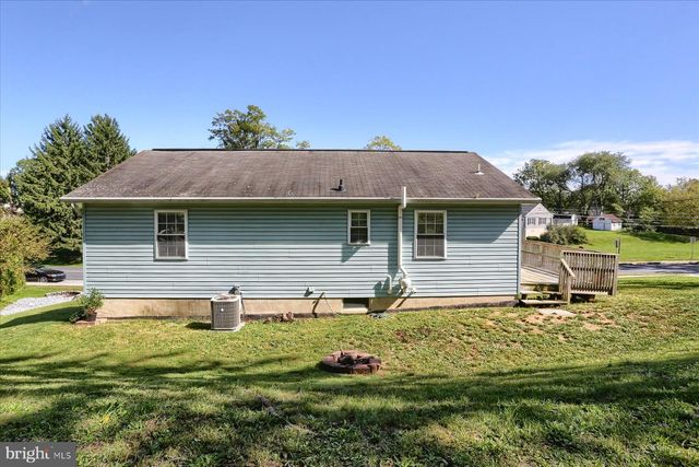25 DARTMOUTH ST, Harrisburg, PA 17109