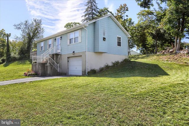25 DARTMOUTH ST, Harrisburg, PA 17109