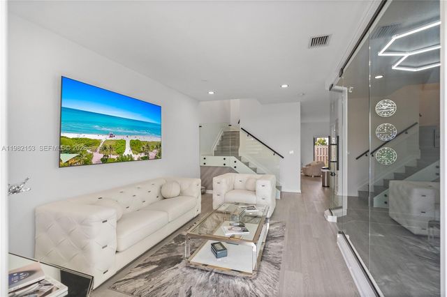 28500 SW 133rd Path 28500, Homestead, FL 33033