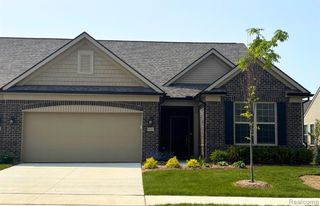 867 Kelpie Drive, Ann Arbor, MI 48108