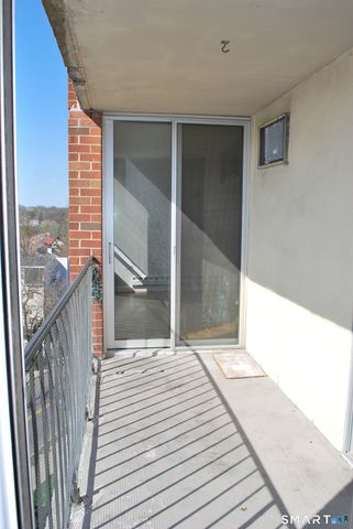 87 Glenbrook Road 7G, Stamford, CT 06902