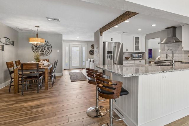 230 S JULIA CIRCLE, St Pete Beach, FL 33706