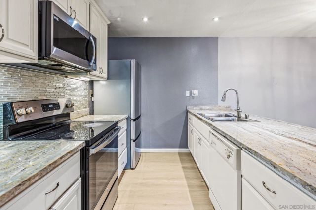 8324 Regents Rd Unit 1B, San Diego, CA 92122