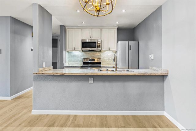 8324 Regents Rd Unit 1B, San Diego, CA 92122