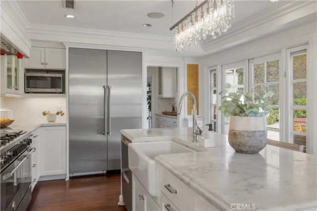 10611 Calm Hill, Santa Ana, CA 92705