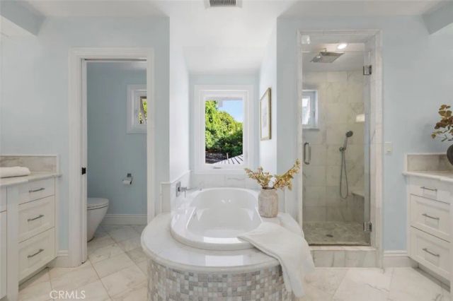 10611 Calm Hill, Santa Ana, CA 92705