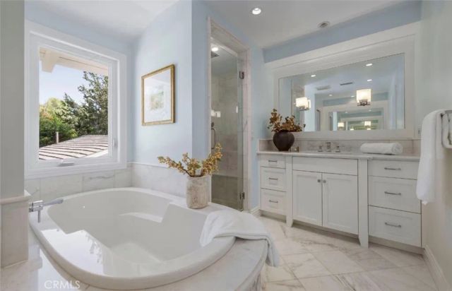 10611 Calm Hill, Santa Ana, CA 92705