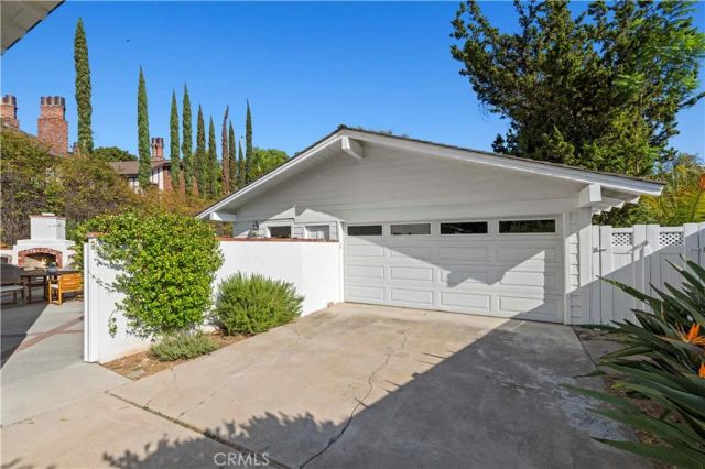 10611 Calm Hill, Santa Ana, CA 92705