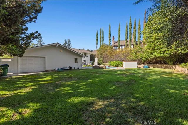 10611 Calm Hill, Santa Ana, CA 92705