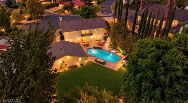 10611 Calm Hill, Santa Ana, CA 92705