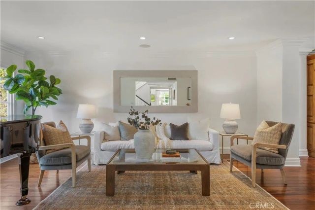 10611 Calm Hill, Santa Ana, CA 92705