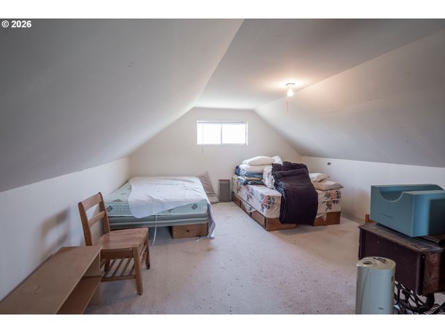 87161 CENTRAL Rd, Eugene, OR 97402
