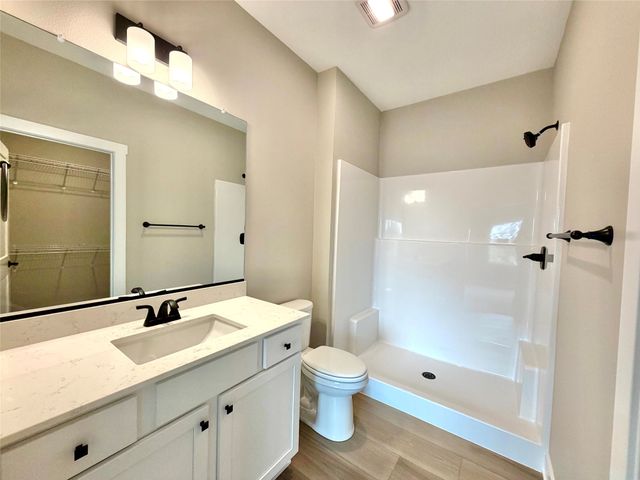 5045 Synergy Street, Van Meter, IA 50261