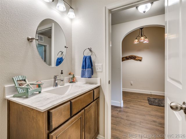13182 S 90th East Avenue, Bixby, OK 74008