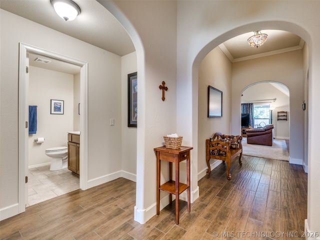 13182 S 90th East Avenue, Bixby, OK 74008