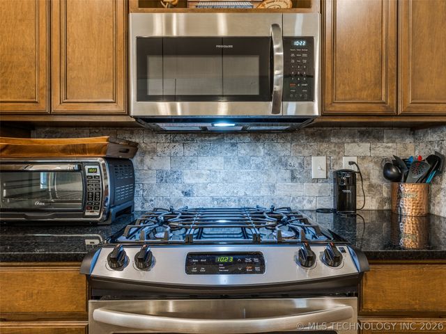 13182 S 90th East Avenue, Bixby, OK 74008