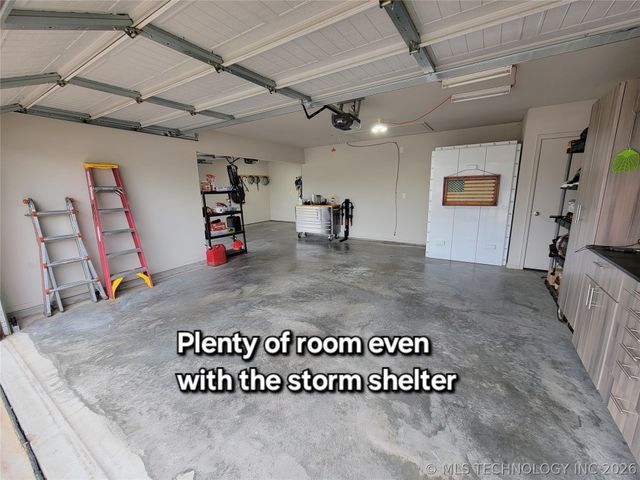 13182 S 90th East Avenue, Bixby, OK 74008