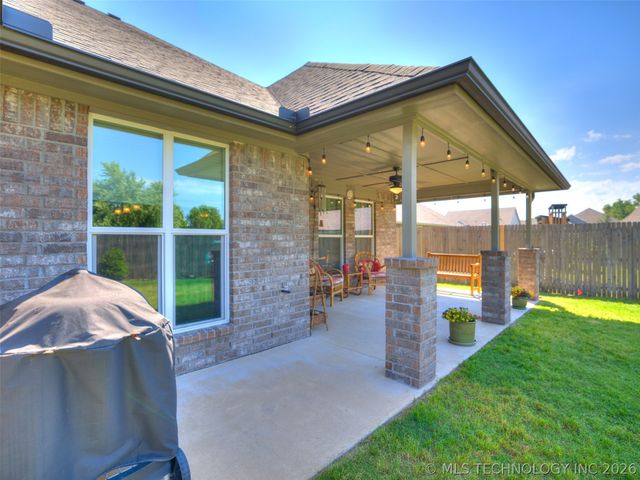 13182 S 90th East Avenue, Bixby, OK 74008