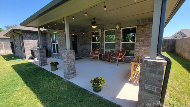13182 S 90th East Avenue, Bixby, OK 74008