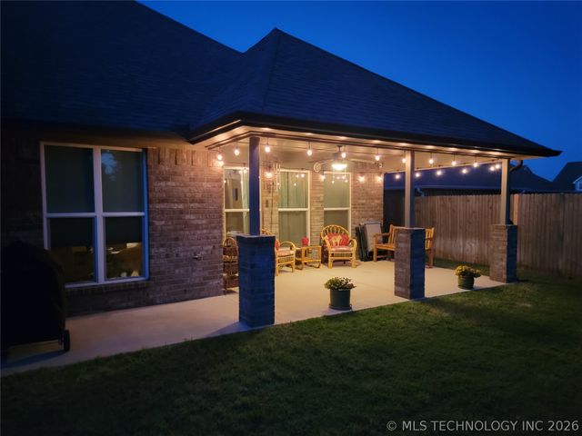 13182 S 90th East Avenue, Bixby, OK 74008