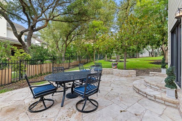 5 Valhalla CT, The Hills, TX 78738