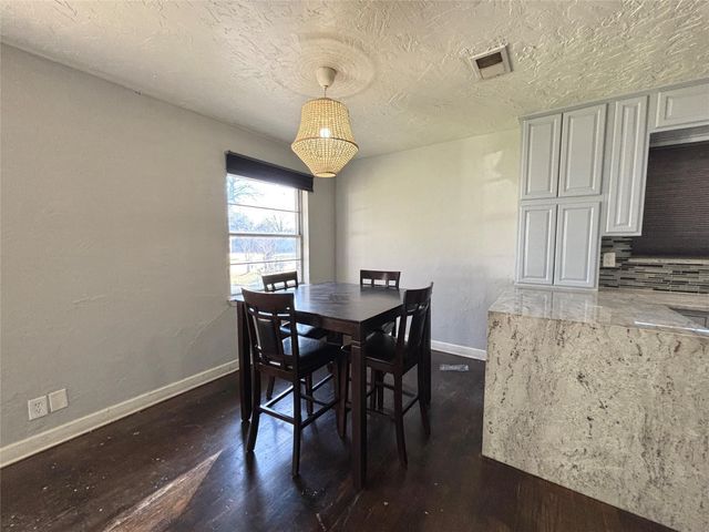 1601 Park Place, Irving, TX 75061