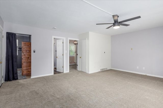 1244 70th Street, Windsor Heights, IA 50324