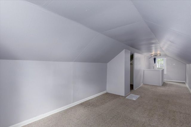 1244 70th Street, Windsor Heights, IA 50324