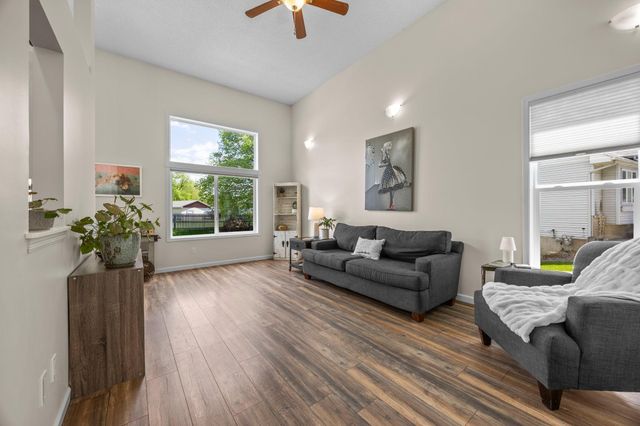 14922 Colorado Avenue, Rosemount, MN 55068