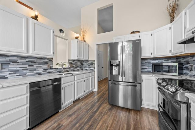 14922 Colorado Avenue, Rosemount, MN 55068
