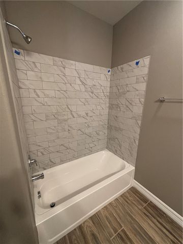 7802 Stover Dr, Corpus Christi, TX 78414