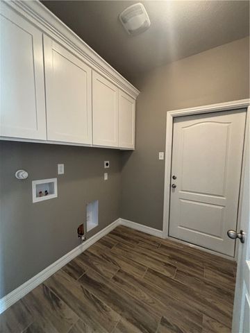 7802 Stover Dr, Corpus Christi, TX 78414