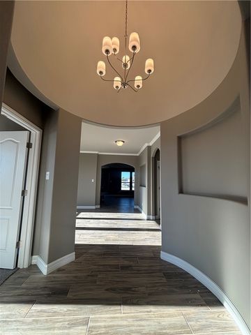 7802 Stover Dr, Corpus Christi, TX 78414