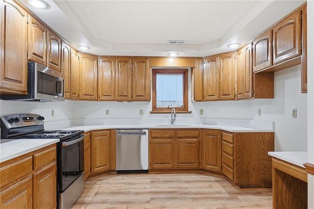 2018 Crossgate Drive, Lawrence, KS 66047