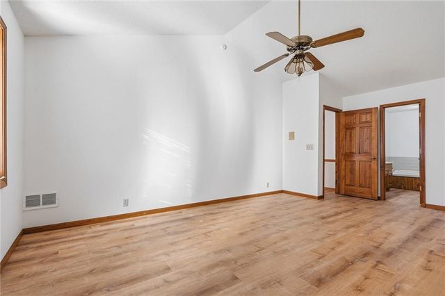 2018 Crossgate Drive, Lawrence, KS 66047