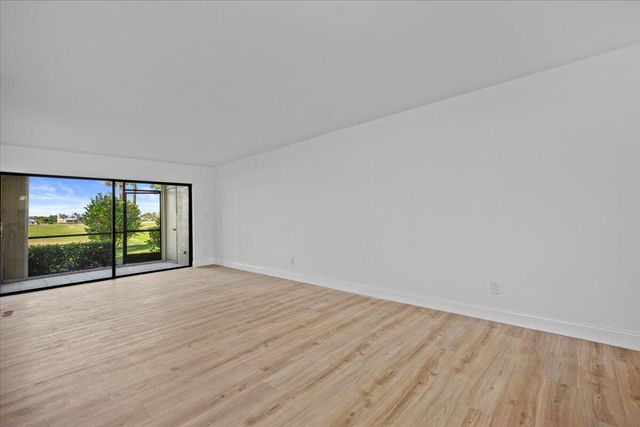 13369 Touchstone Place 101, Palm Beach Gardens, FL 33418