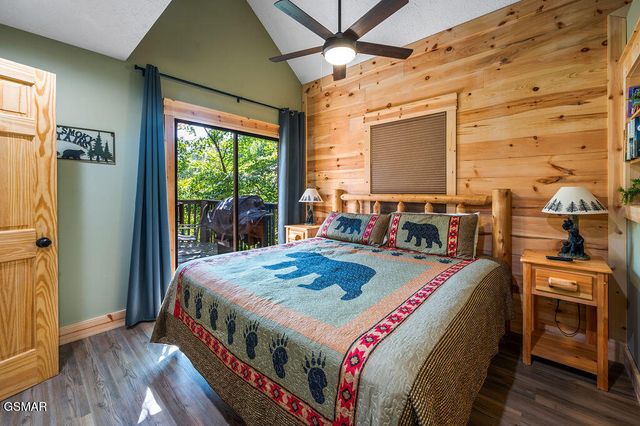 3523 Brook Stone Way, Pigeon Forge, TN 37863