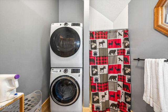 3523 Brook Stone Way, Pigeon Forge, TN 37863