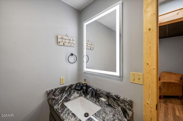 3523 Brook Stone Way, Pigeon Forge, TN 37863